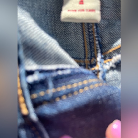 Abercrombie and Fitch Quality Smooth Denim Skirt, Size 4 - Picture 7 of 9